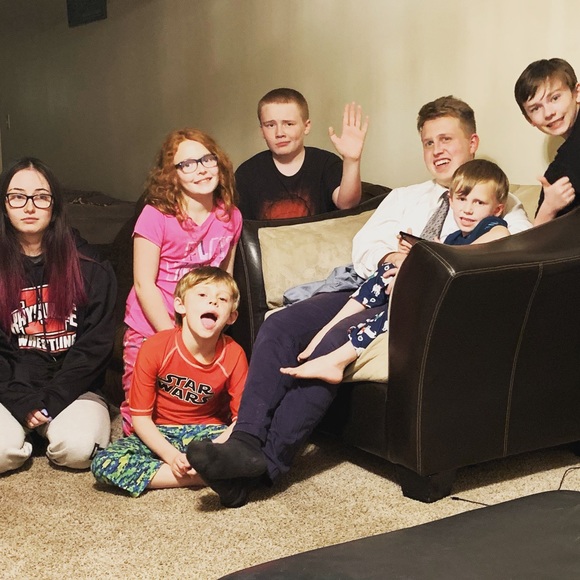 Meet your Posher, Angie - Picture 11 of 13